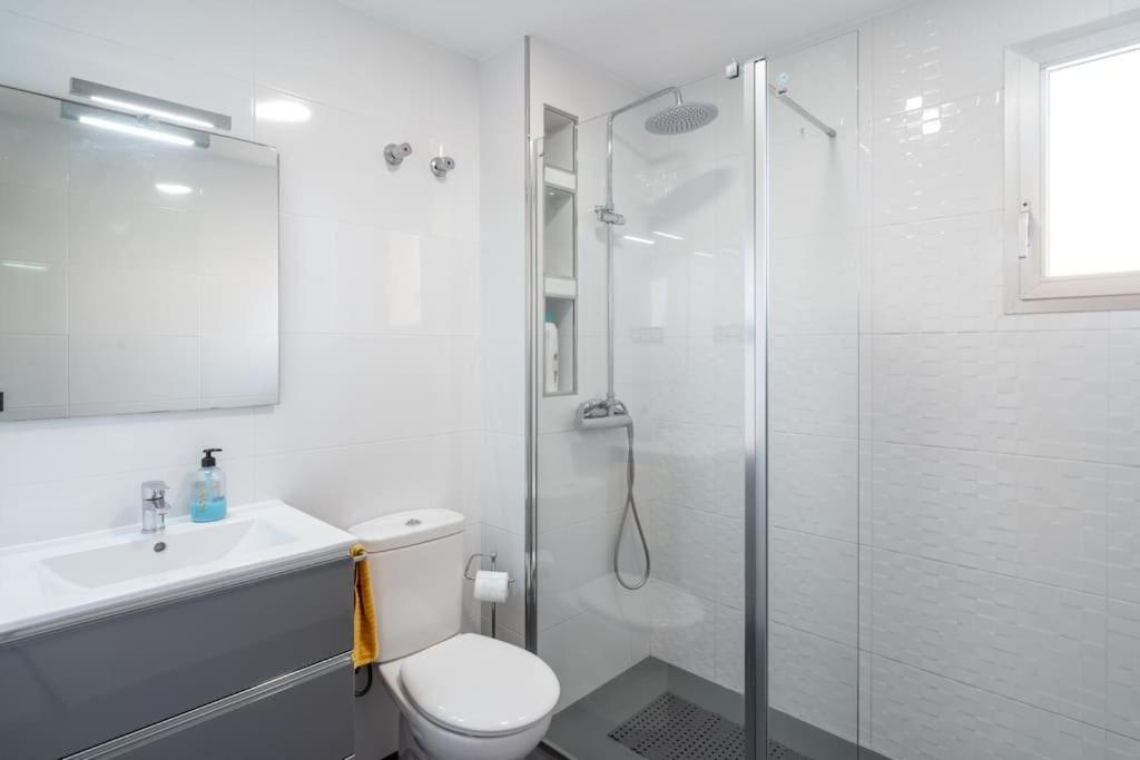Apartamento Desayuno Con Vistas, Parking Privado Terraza La Cala Del Moral Exterior foto
