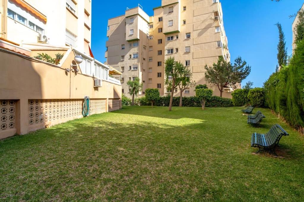 Apartamento Desayuno Con Vistas, Parking Privado Terraza La Cala Del Moral Exterior foto