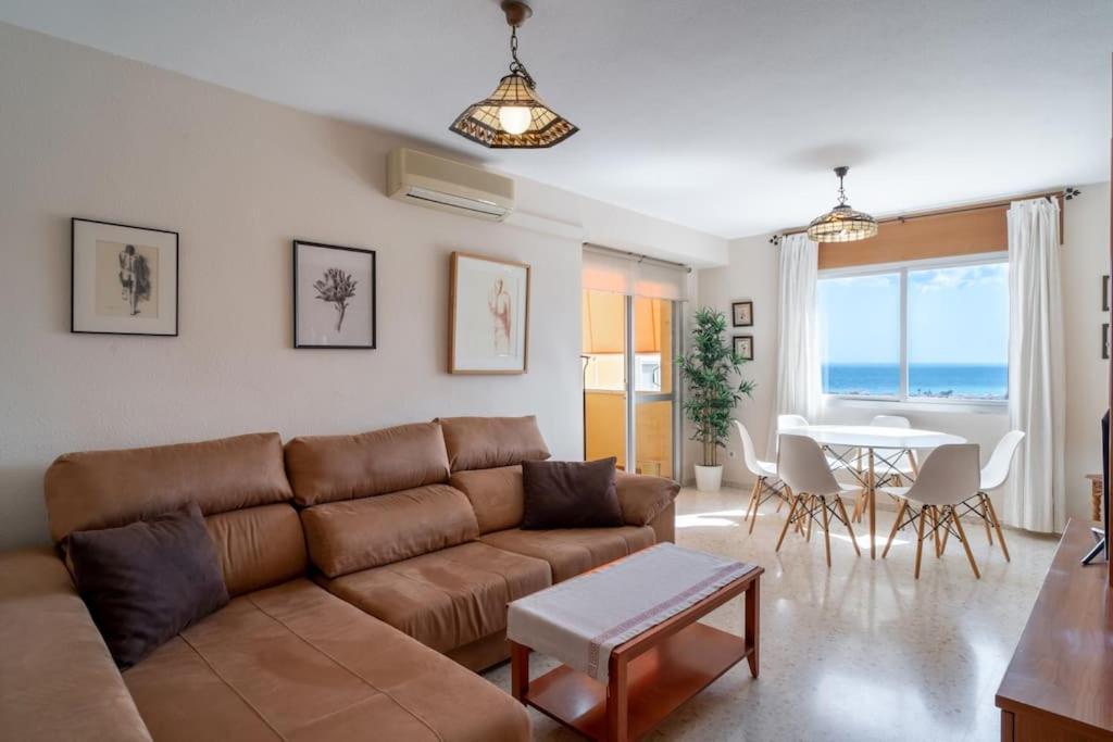 Apartamento Desayuno Con Vistas, Parking Privado Terraza La Cala Del Moral Exterior foto